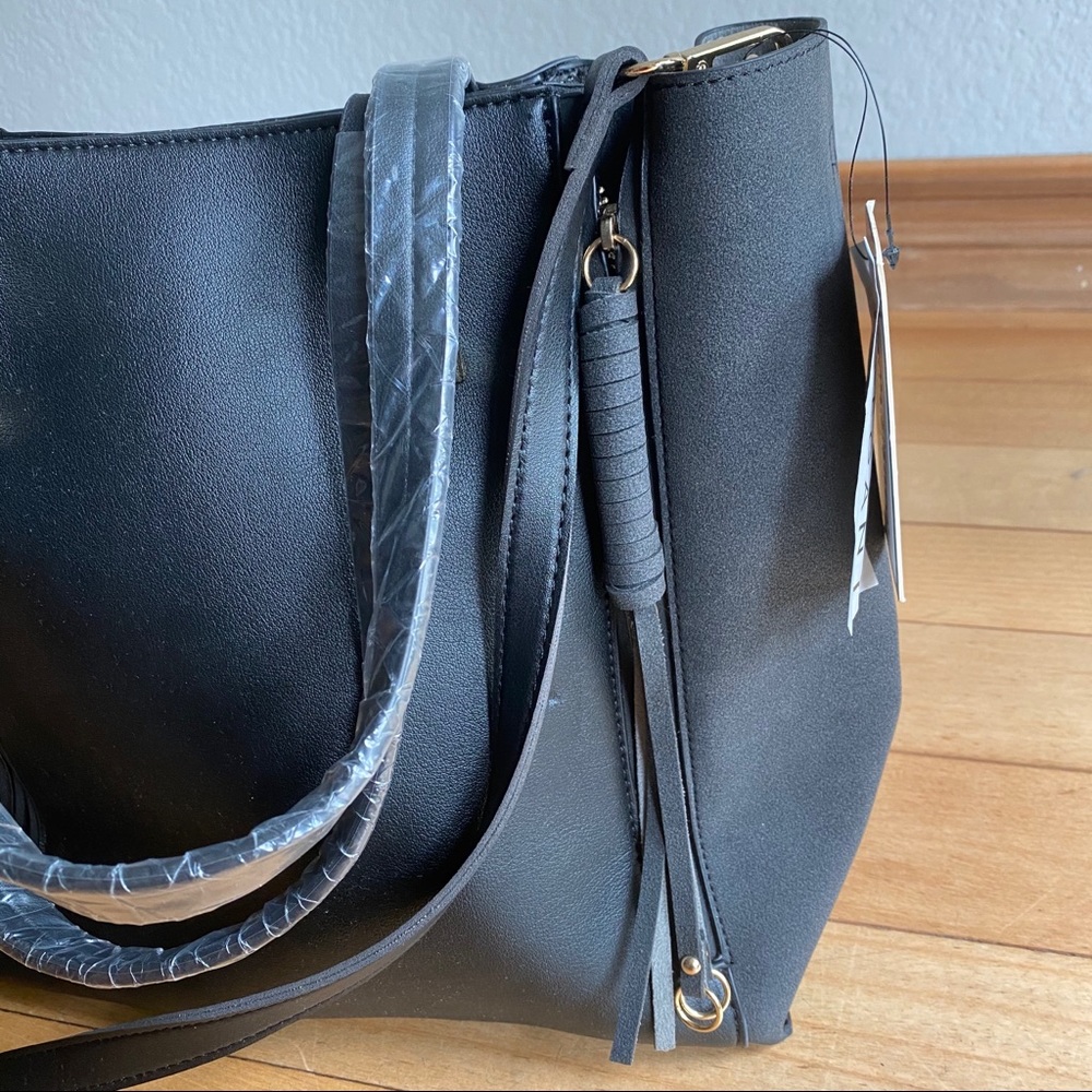 NWT Melie Bianco Kelly large tote black vegan